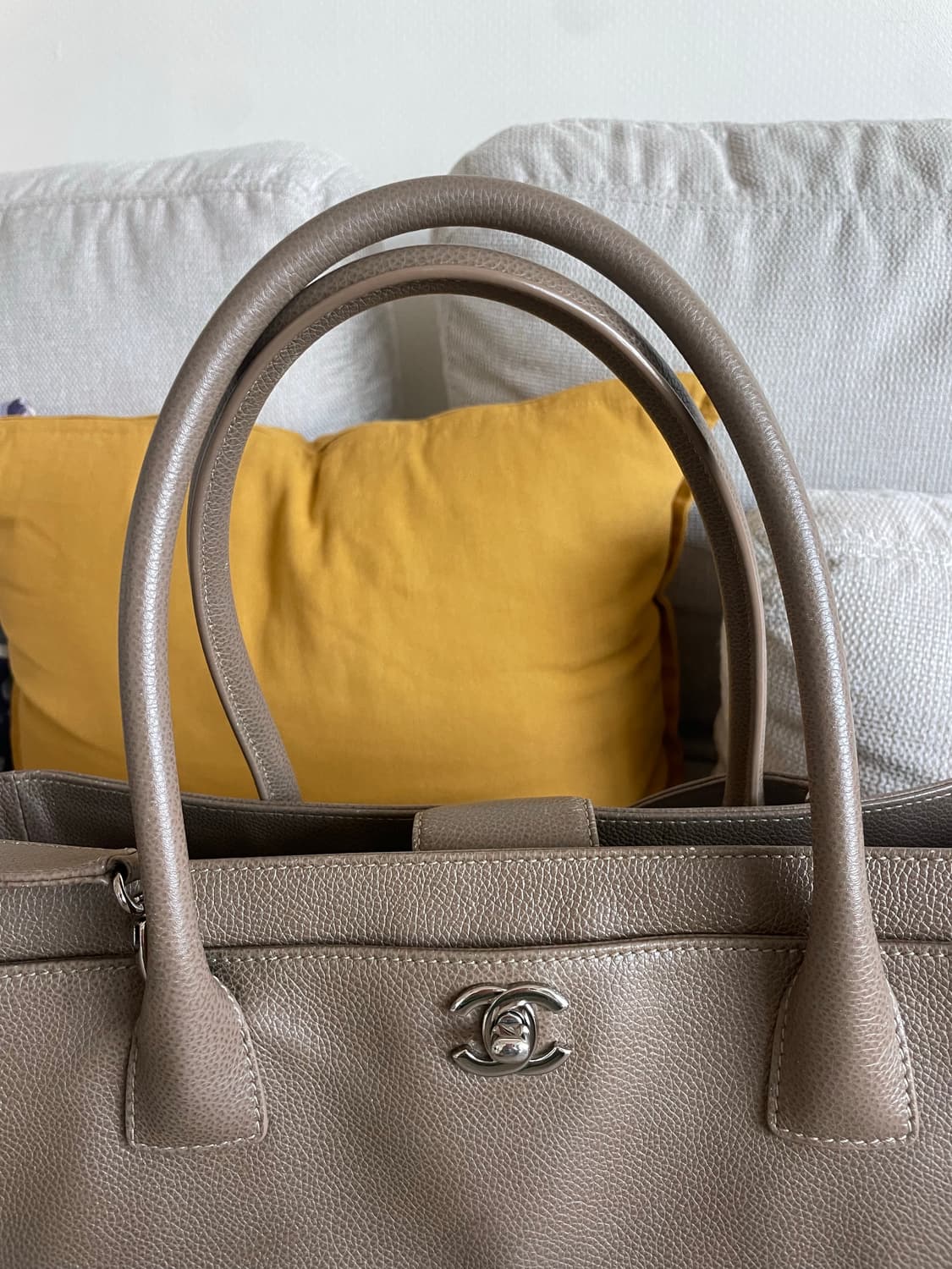 (정품) 샤넬 서프백 상품이미지2