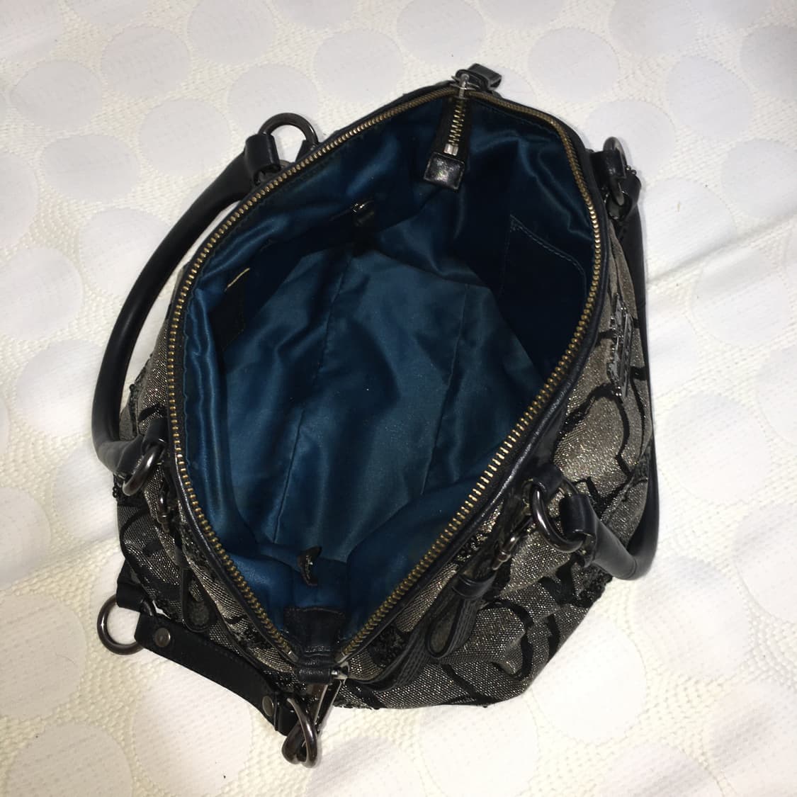 Coach스팽글 백 상품이미지6