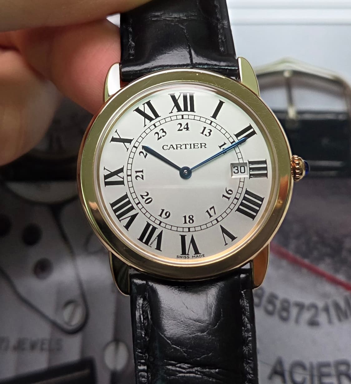 까르띠에 롱드솔로 18K올금통 실버로만판 36mm 쿼츠 (감정서 포함) 상품이미지1