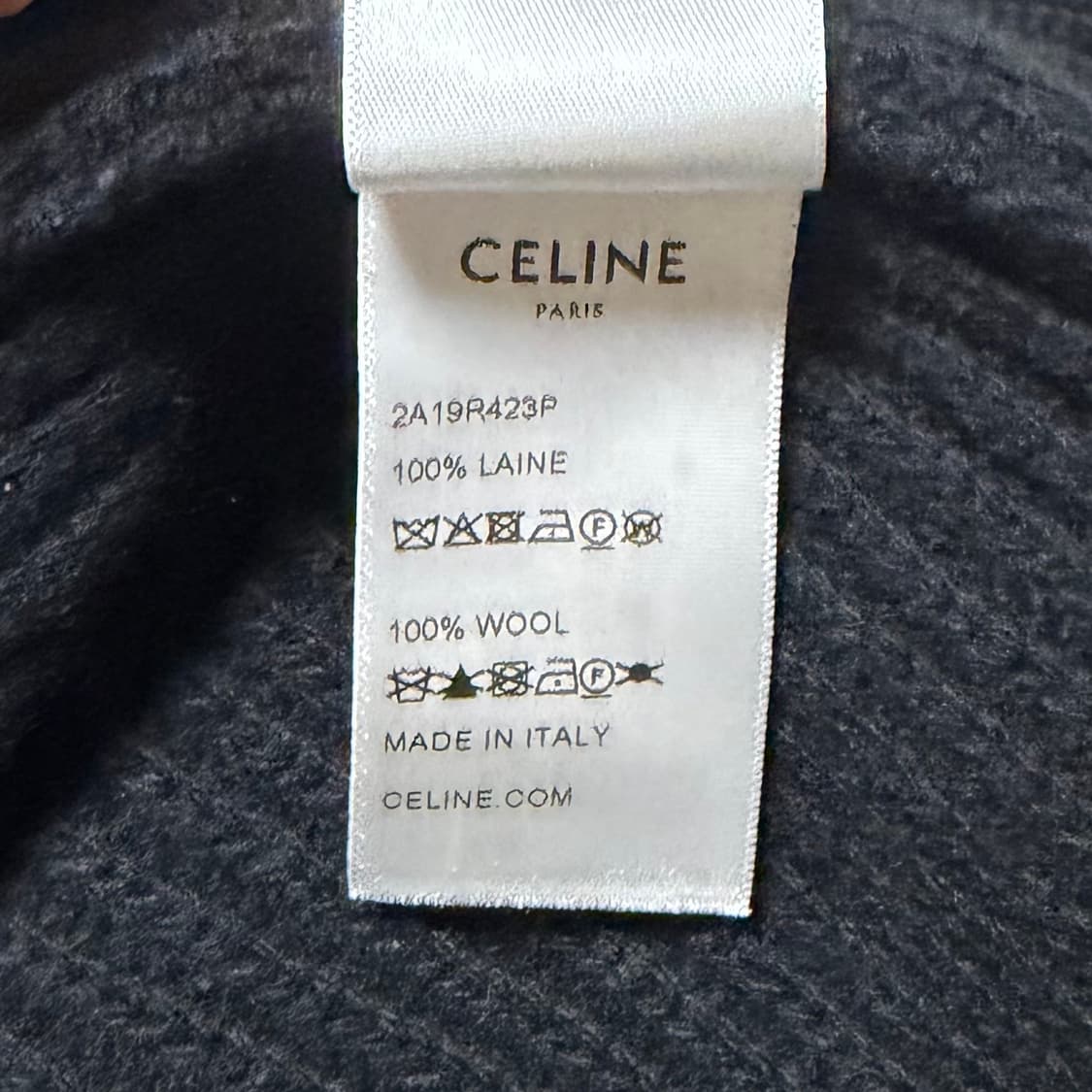 [오버핏 M/새상품급] 셀린느 로고 리브드 울 니트 블랙 스웨터 상품이미지6