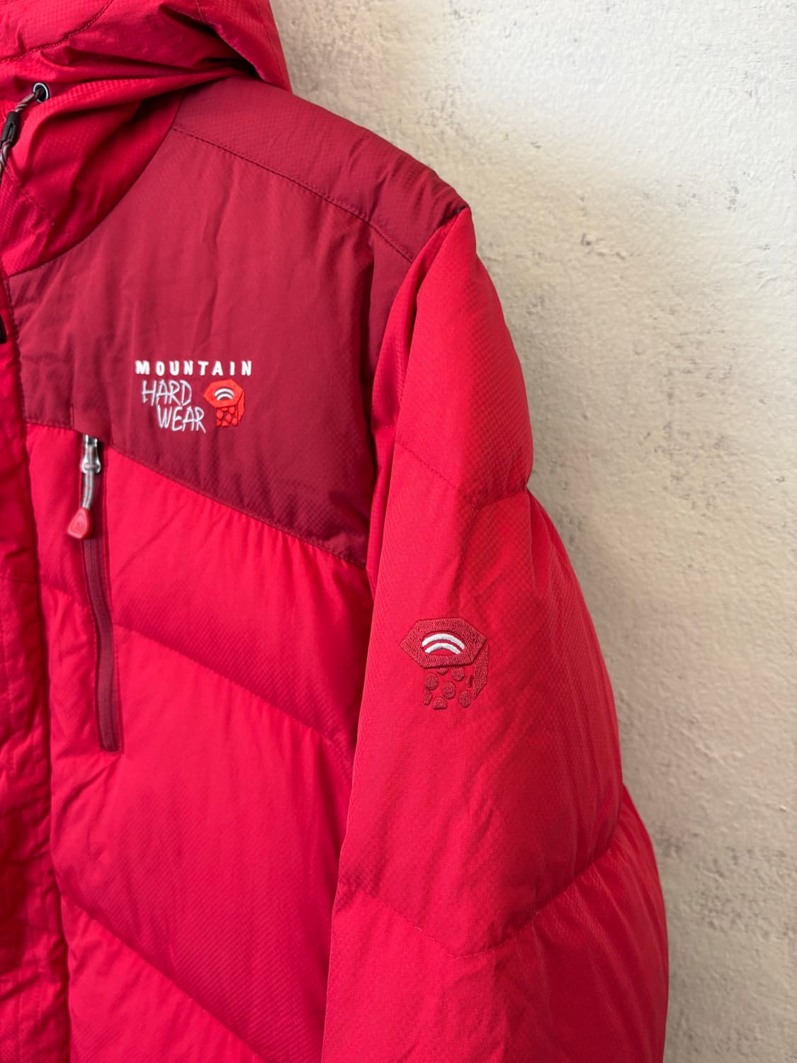 마운틴하드웨어 구스다운 패딩 레드 상품이미지5