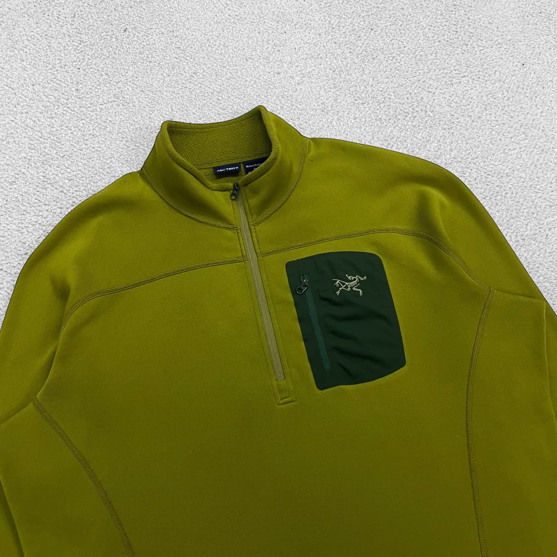 아크테릭스 폴리 포켓 하프집업 상품이미지2