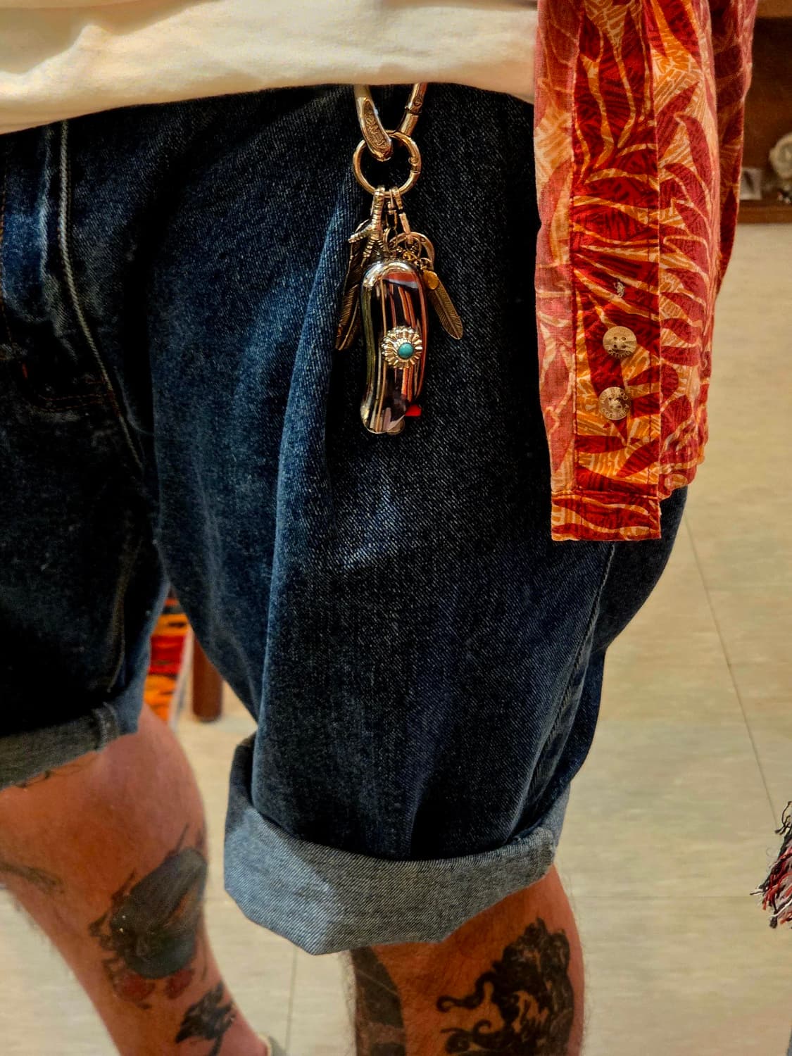 CustomTurquoise Feather Lighter Keyring
 상품이미지6