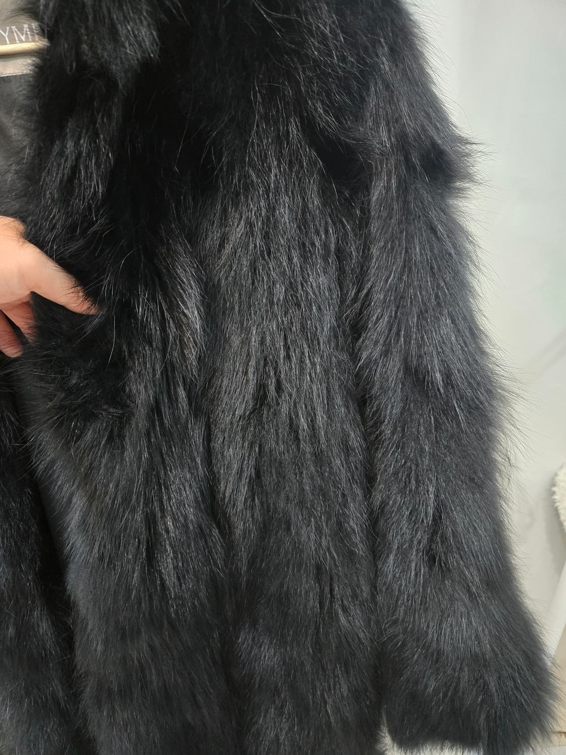 님프 블랙퍼 코트 상품이미지3