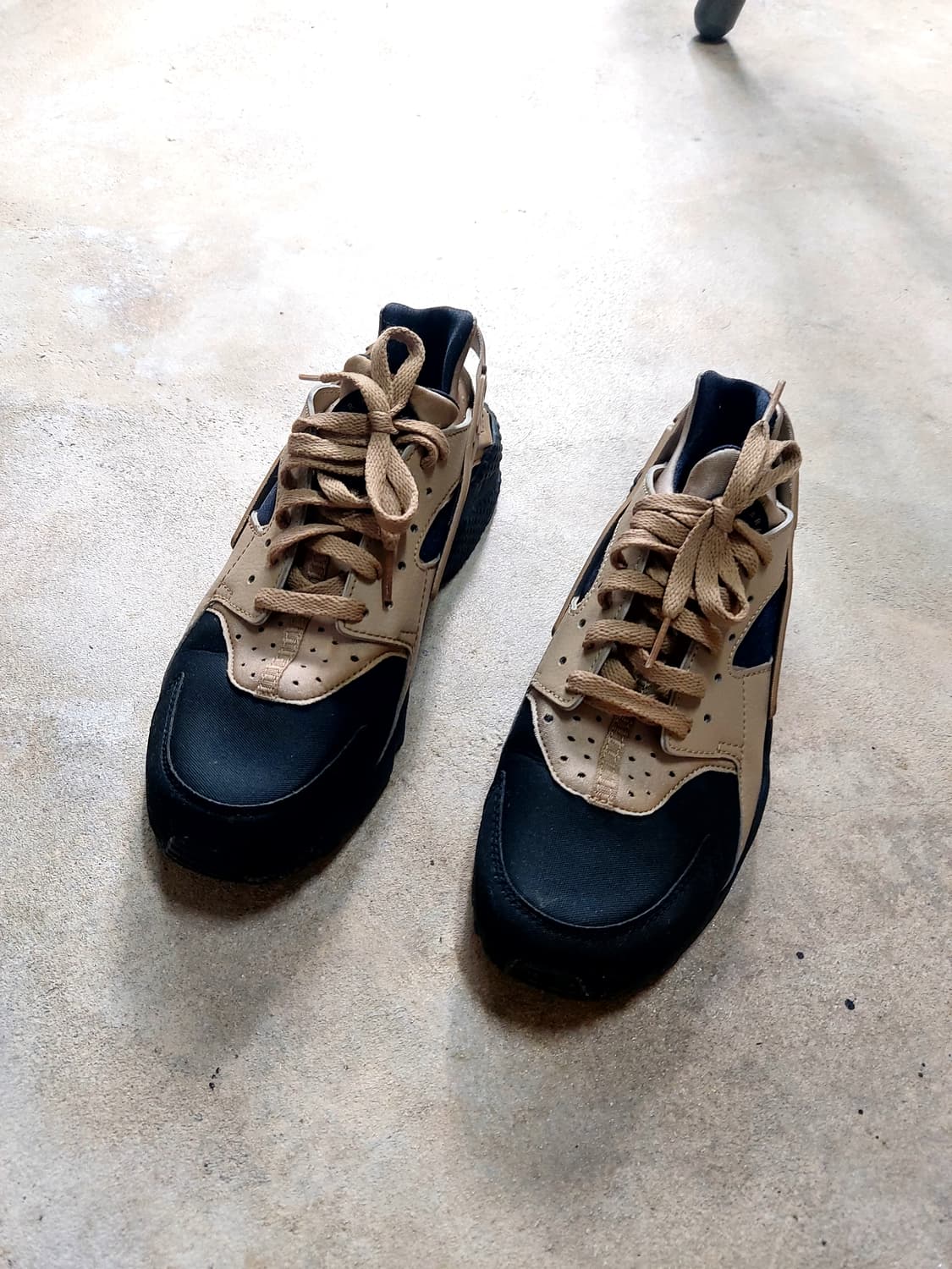 #필독# 나이키 허라치 270 상품이미지1