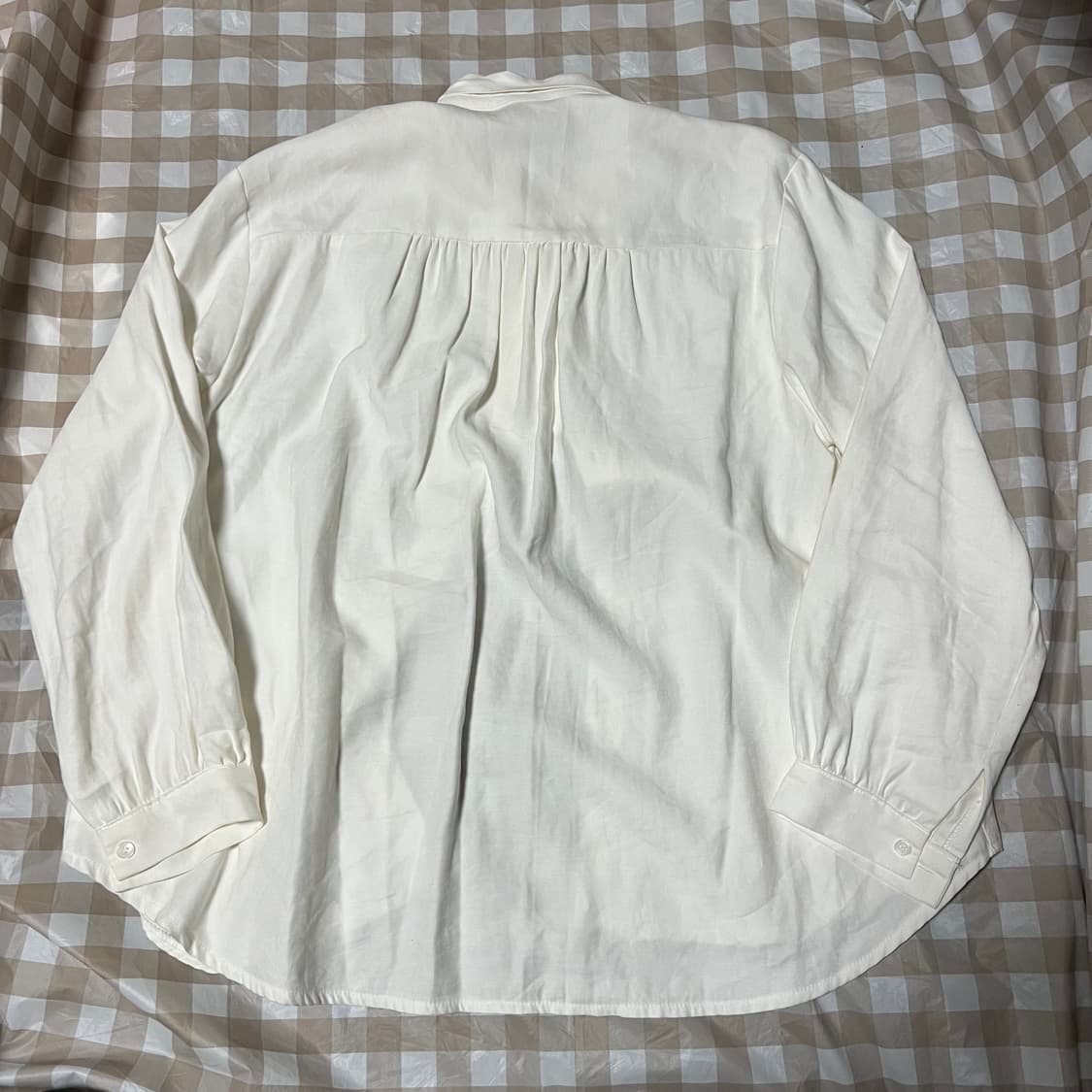 베리굿 화이트 여성 셔츠 긴팔 블라우스 티셔츠 흰색 상품이미지3