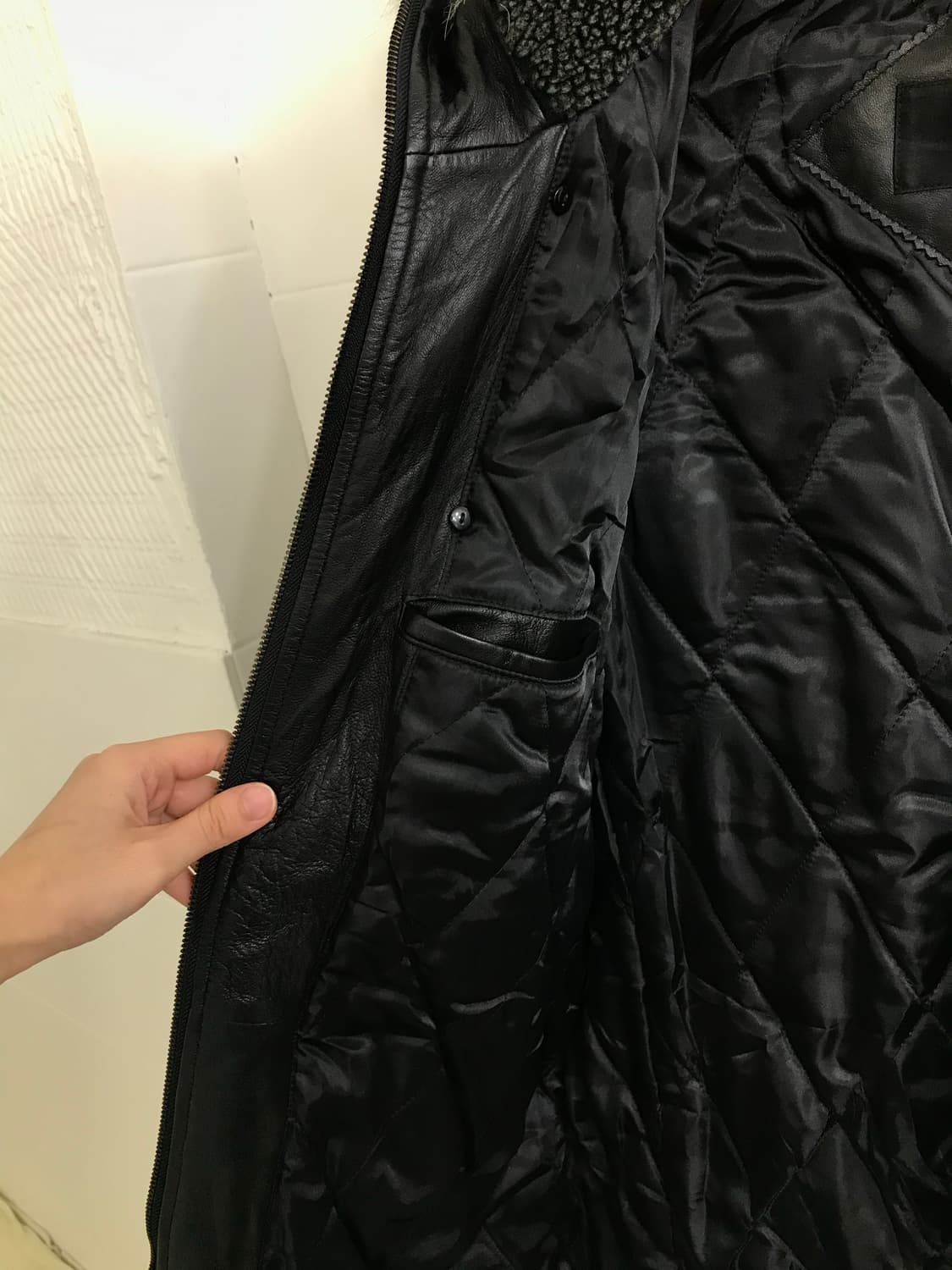 빈티지 블랙 레더 누빔 퍼 야상 자켓 상품이미지5
