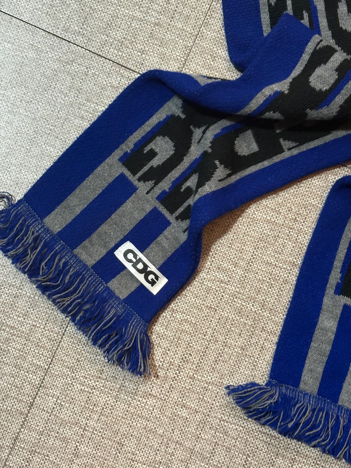CDG 로고 체크 머플러 블루 상품이미지2