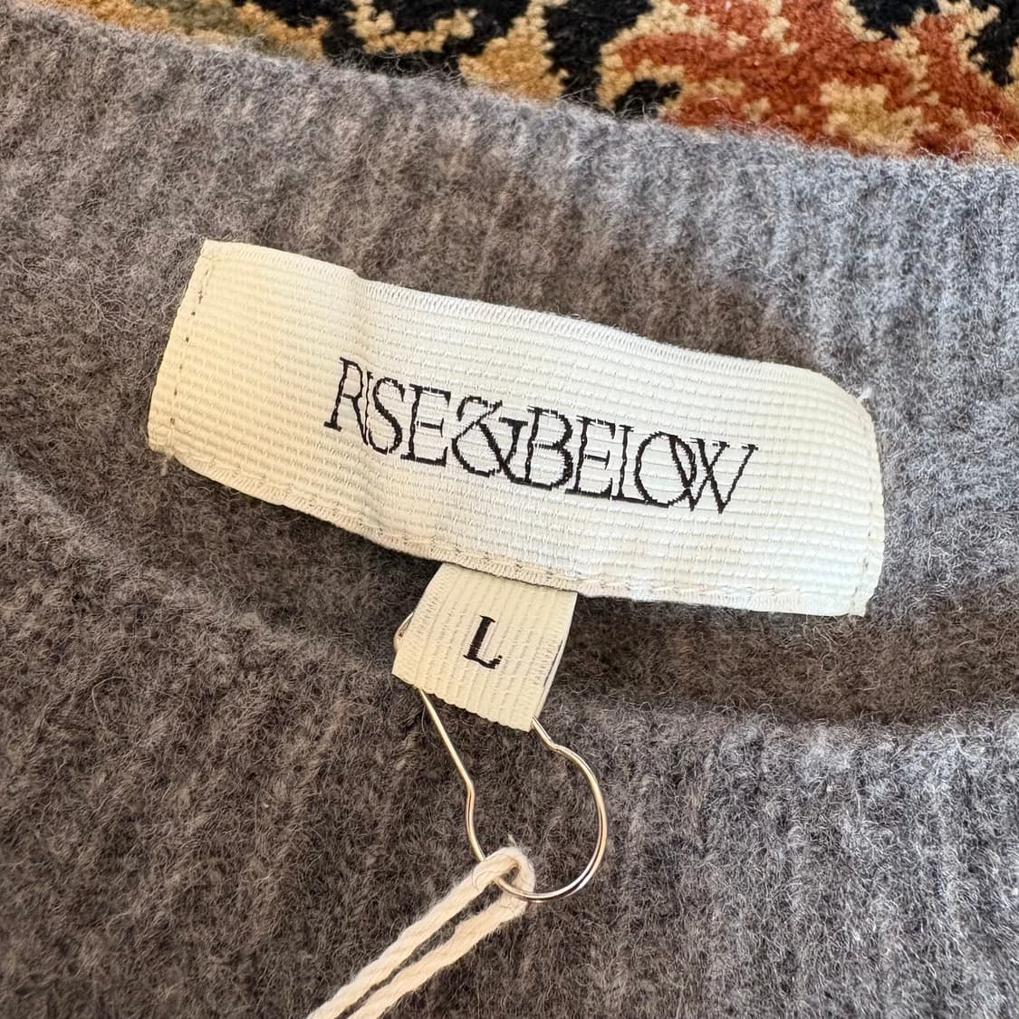 라이즈앤빌로우 케이블 니트  상품이미지3