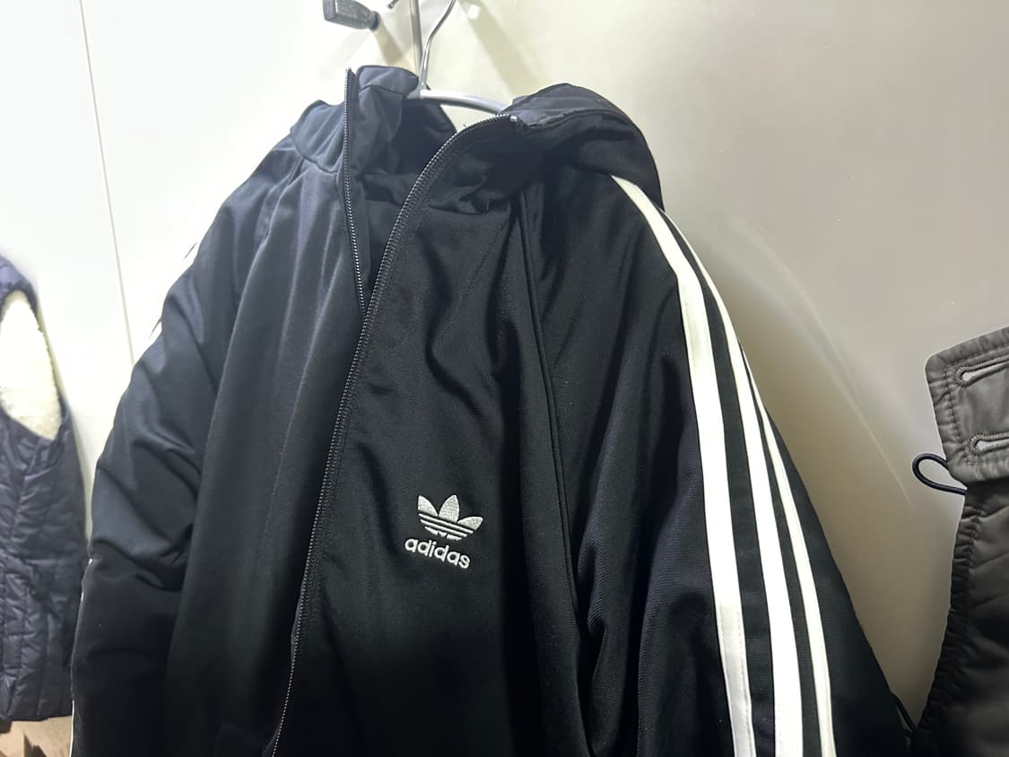 아이다스 리버시블 패딩  상품이미지2