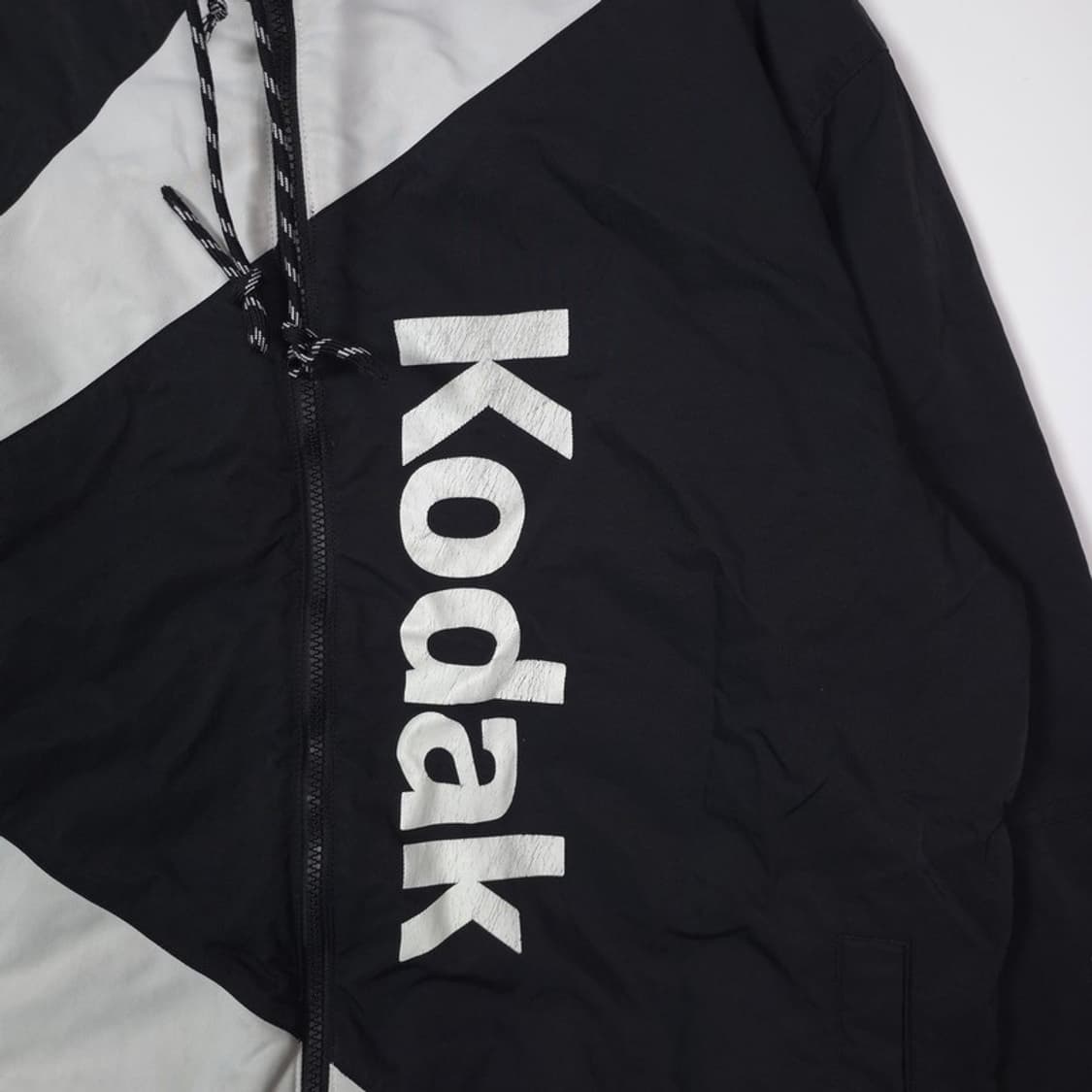Kodak 빅로고 사선 배색 패딩 점퍼 블랙 L 상품이미지5