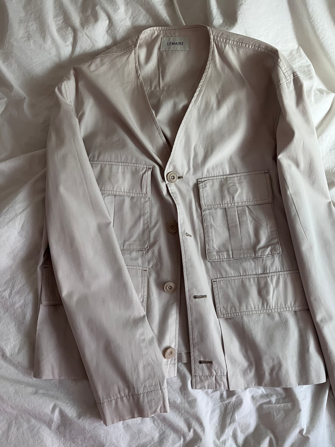 [48] 르메르 브이넥 셔츠 펠리칸 그레이 상품이미지6