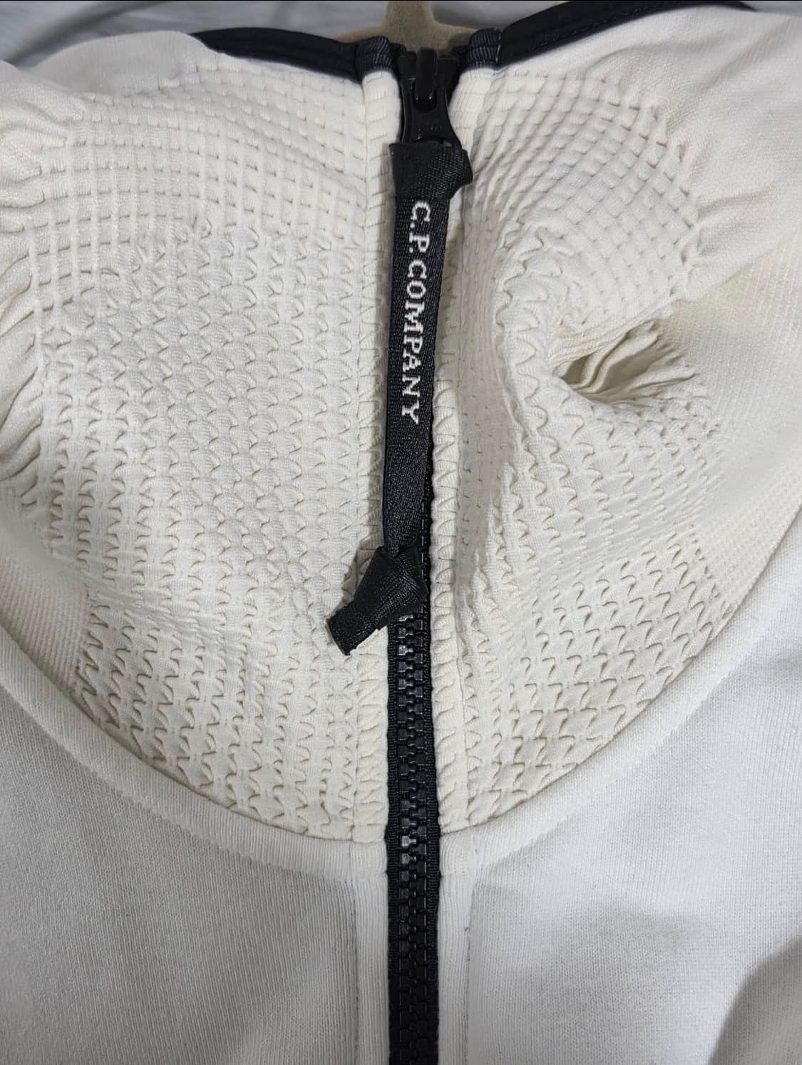 cp컴퍼니 고글 후드 집업 상품이미지3