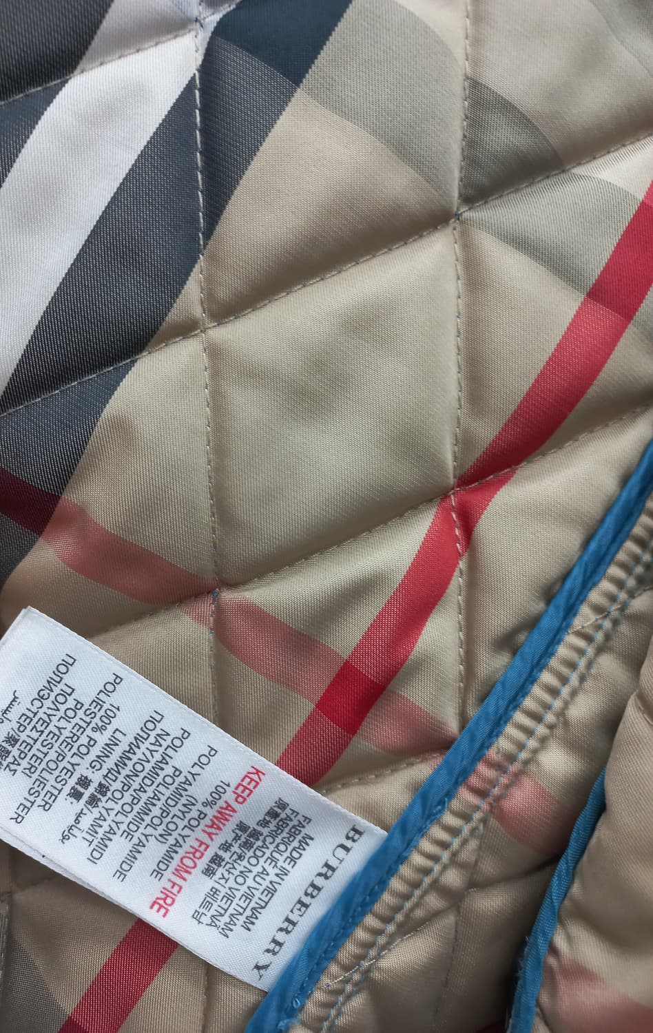 버버리 블루 컬러 다이아몬드 퀼팅 자켓 (여 85) 상품이미지3