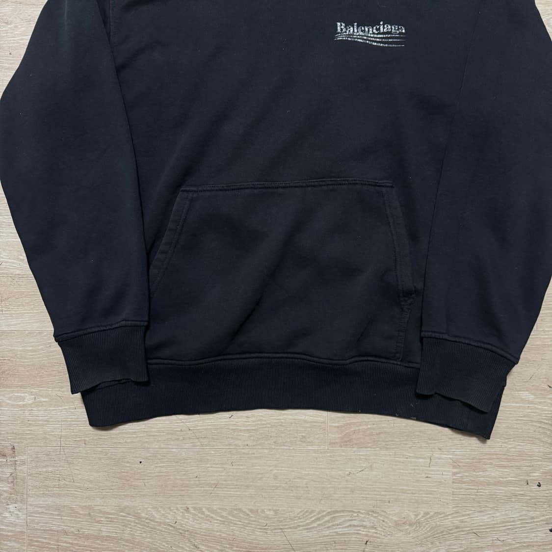 발렌시아가 웨이브로고 후드티 상품이미지3