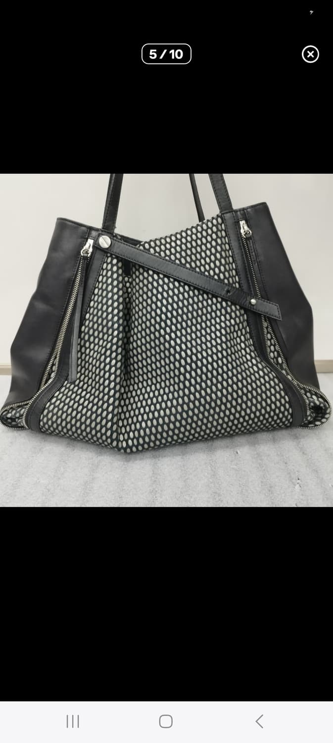 루즈앤라운지 전지현 토트 숄더백입니다 상품이미지2