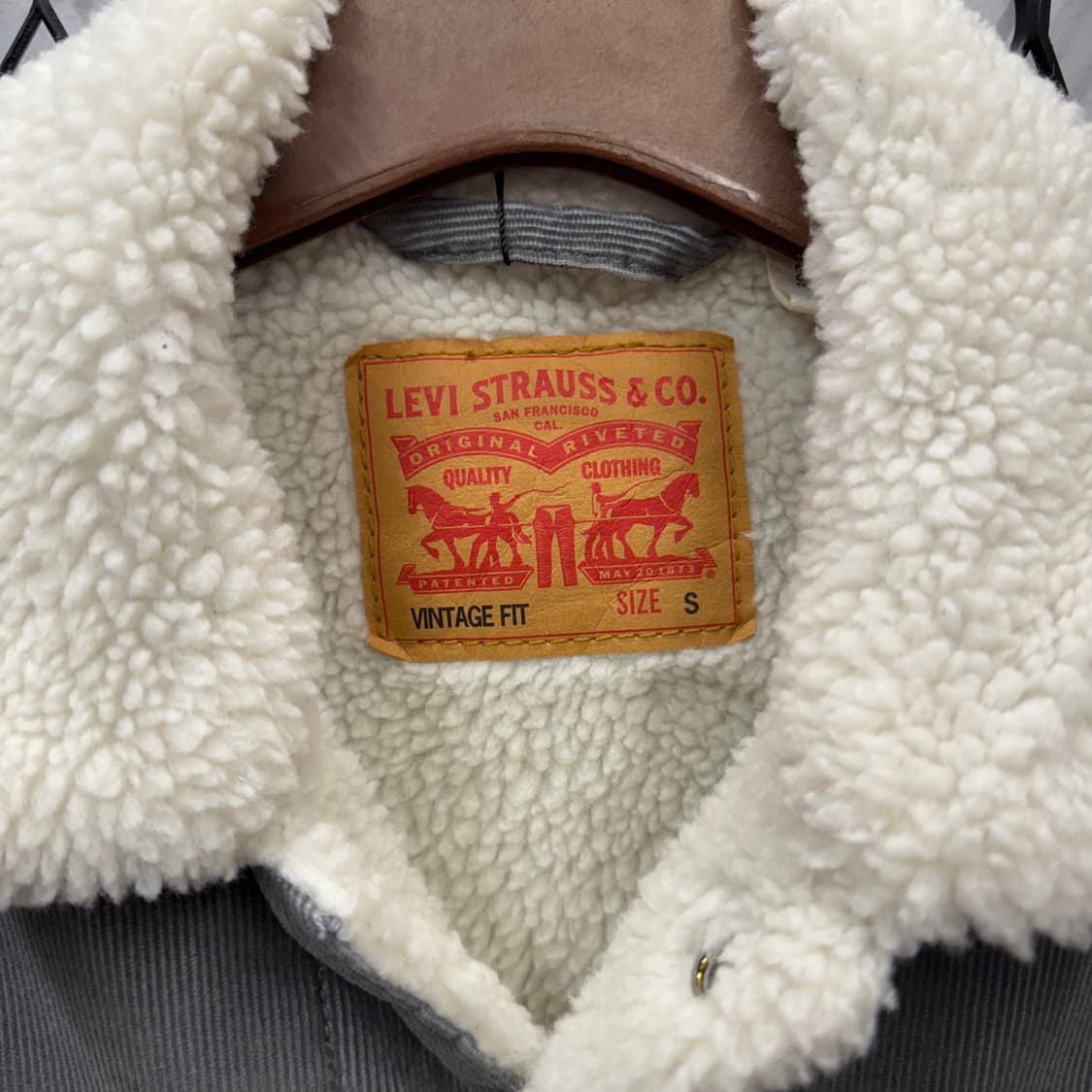 리바이스 타입 3 쉐르파 트러커 자켓 그레이 상품이미지5