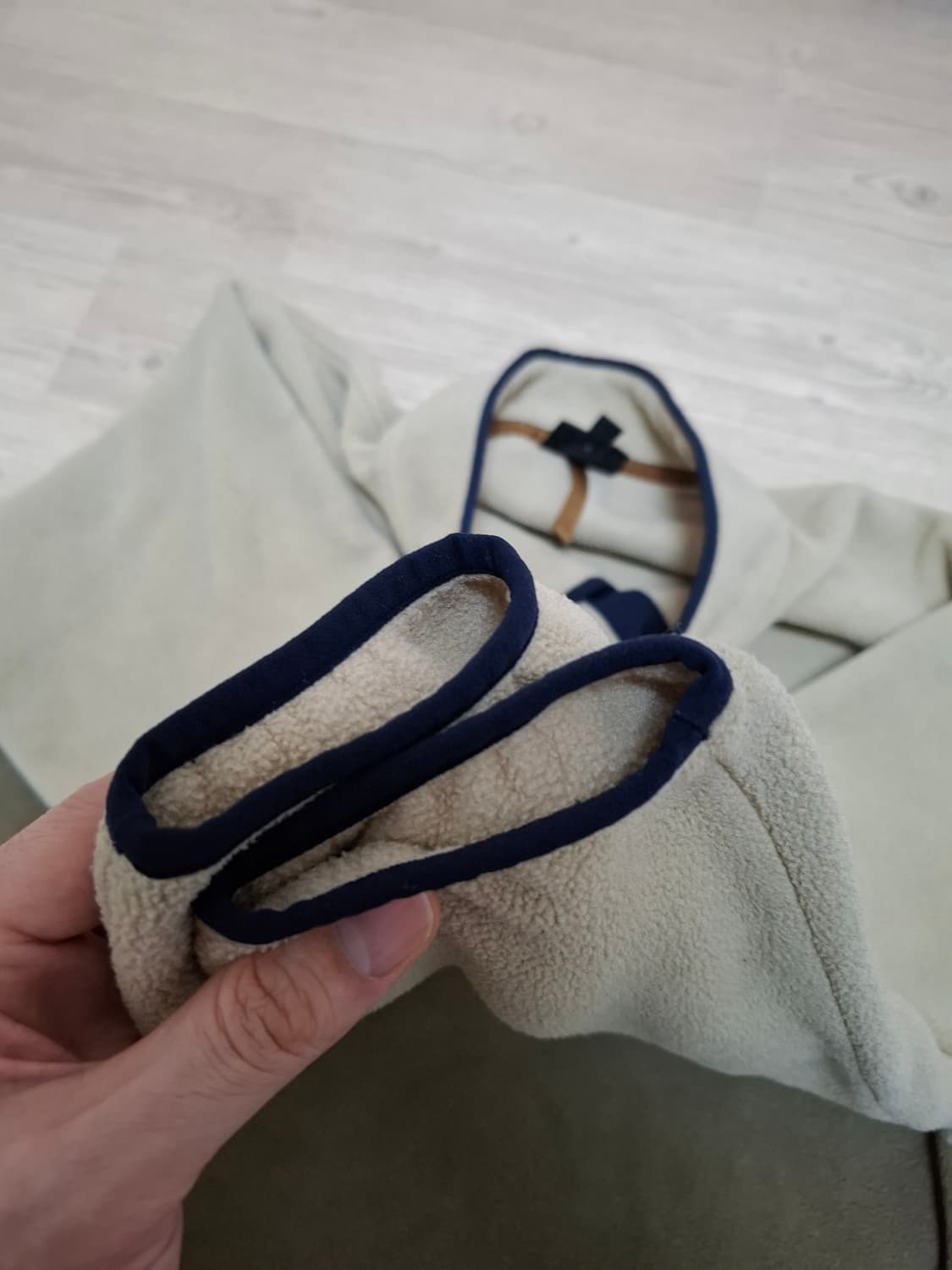 XL 파타고니아 신칠라 플리스 애쉬탄 머쉬룸 상품이미지4