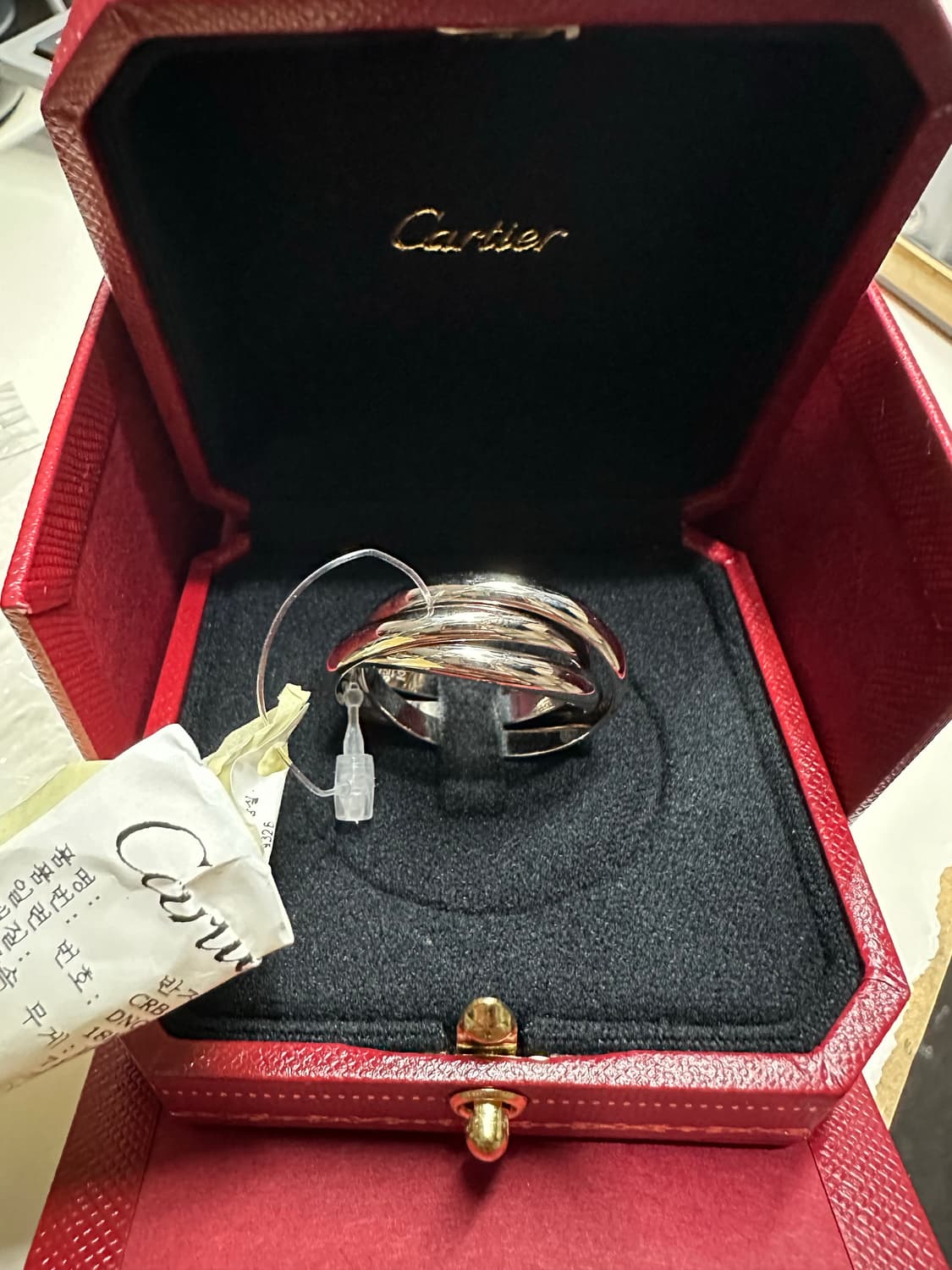 새상품 까르띠에)  트리니티 링 화이트골드 한정판 상품이미지1