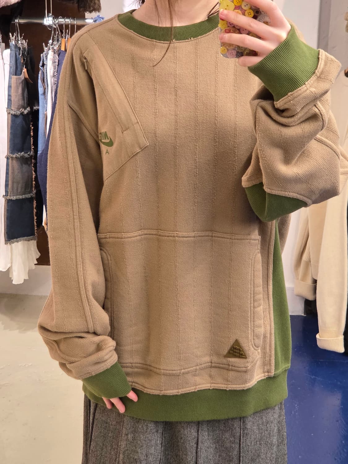 2000s NIKE 나이키 아웃고어 프로그레션 맨투맨 상품이미지1