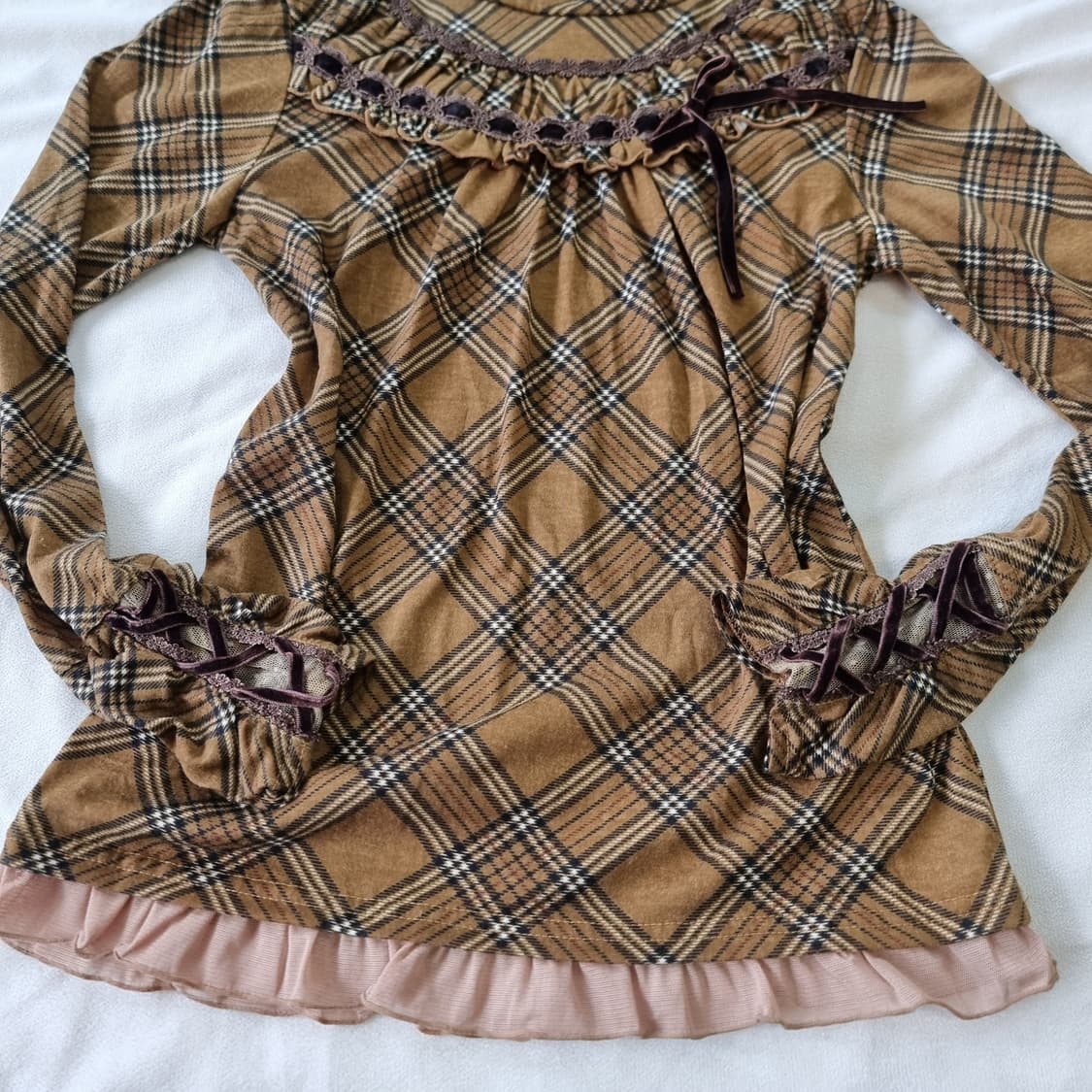 악세즈팜므 체크 프릴 하이넥 블라우스 상품이미지3