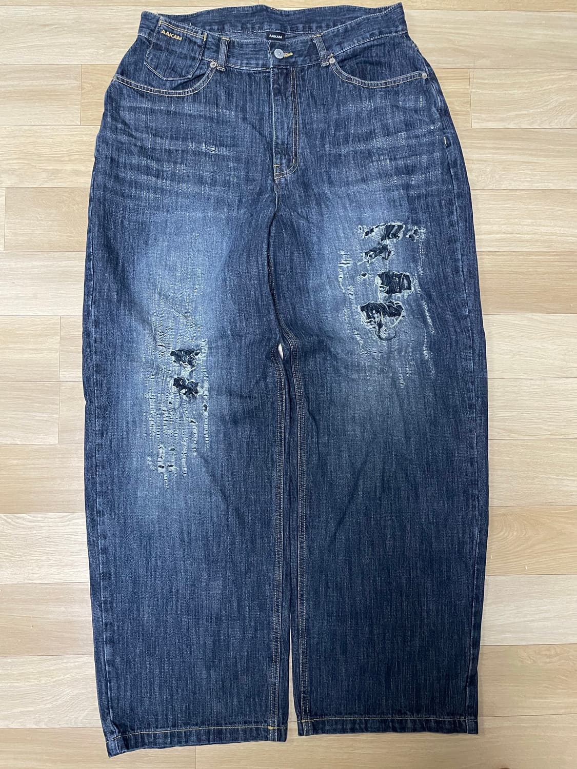 아캄 Scratched Denim Pants (Indigo) 상품이미지4