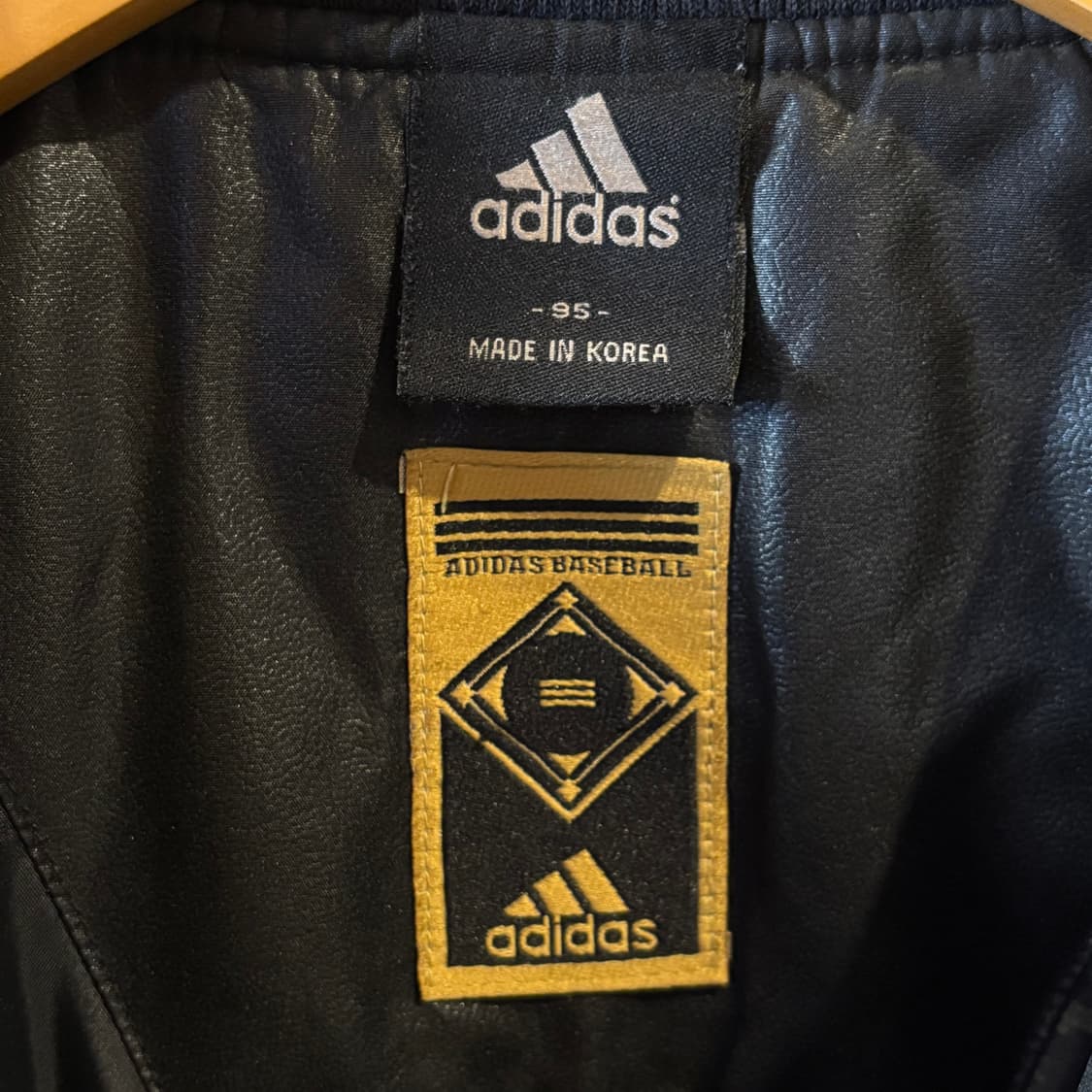 아디다스 스펠아웃 스타디움 바시티 자켓 상품이미지5