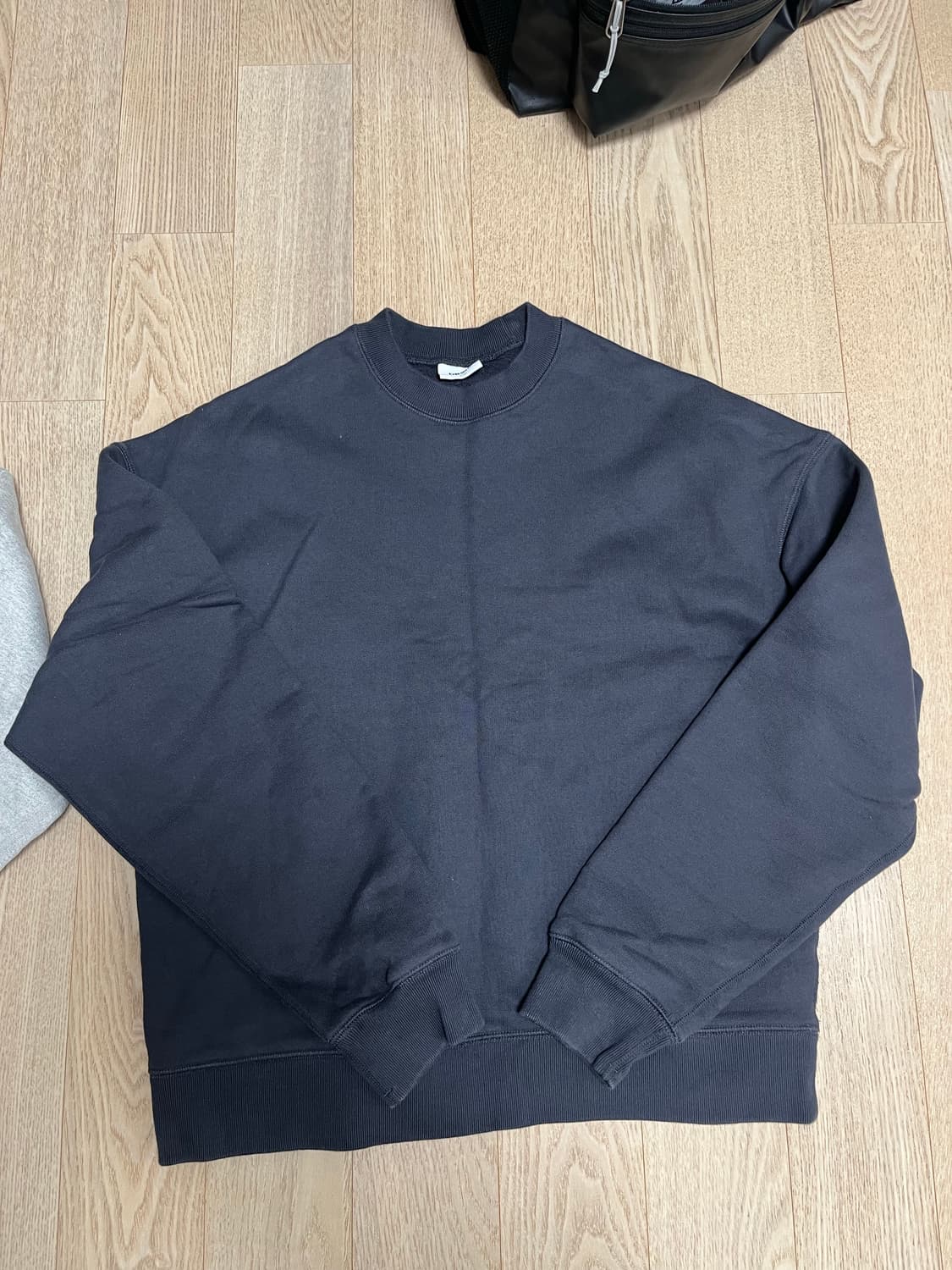 2벌 일괄) 덤브스트럭 헤리티지 클래식 맨투맨 (그레이,차콜) 상품이미지5