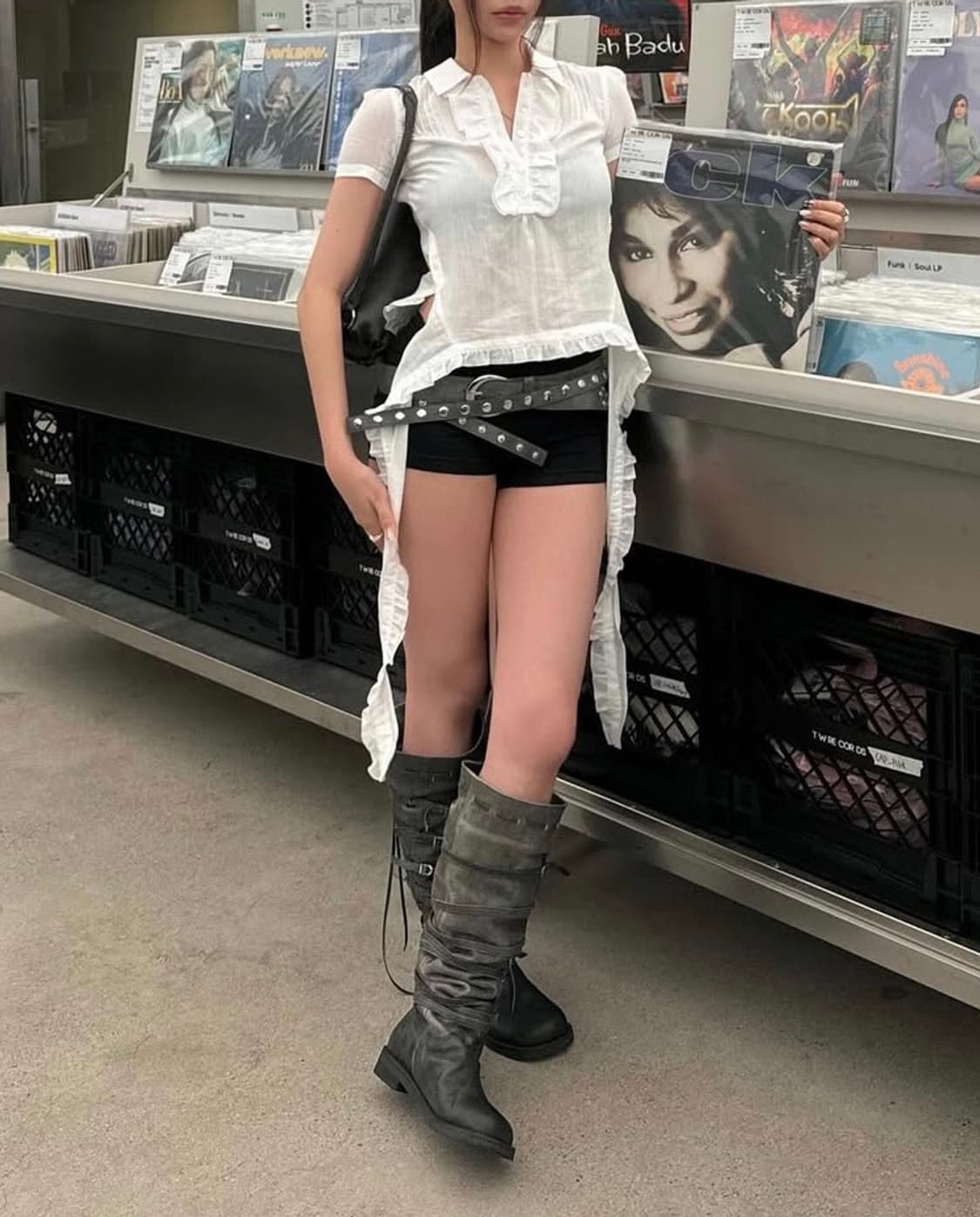 오픈와이와이 RUFFLE POLO SHIRT (WHITE) 상품이미지3