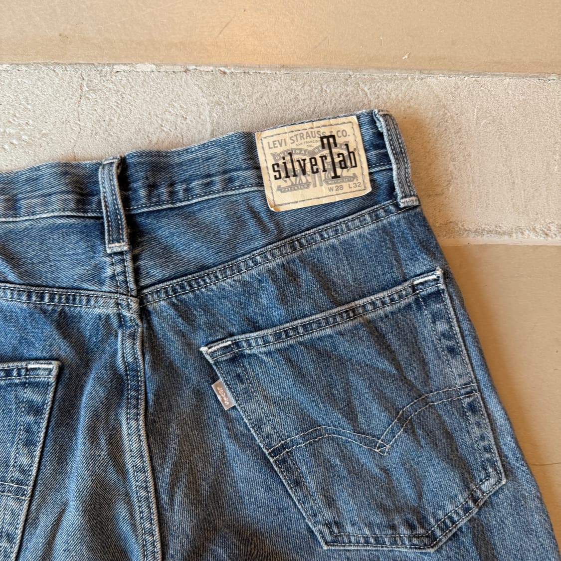 리바이스 실버탭 루즈핏 데님 팬츠 상품이미지5