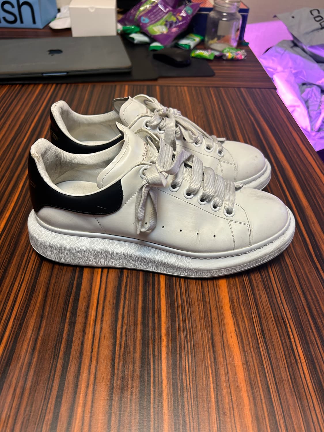 알렉산더맥퀀 오버솔 화이트 블랙 EU 40 사이즈 상품이미지3