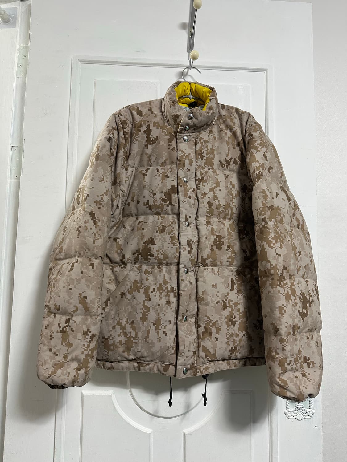 마크 맥네어리 카모 패딩 상품이미지1