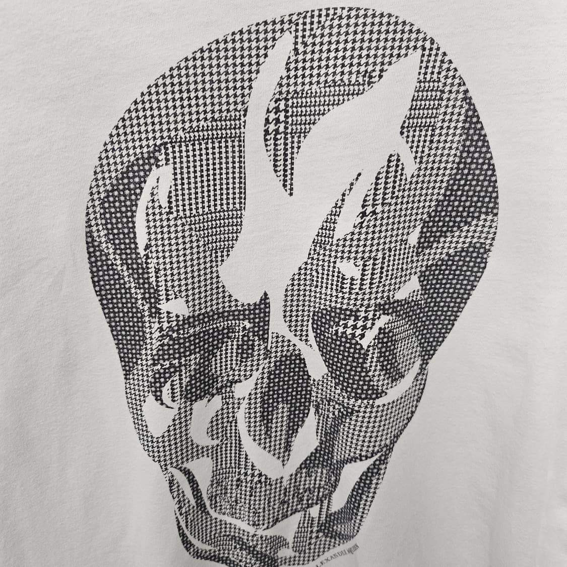 알렉산더 맥퀸 스컬 프린트 코튼 티셔츠 화이트 상품이미지3