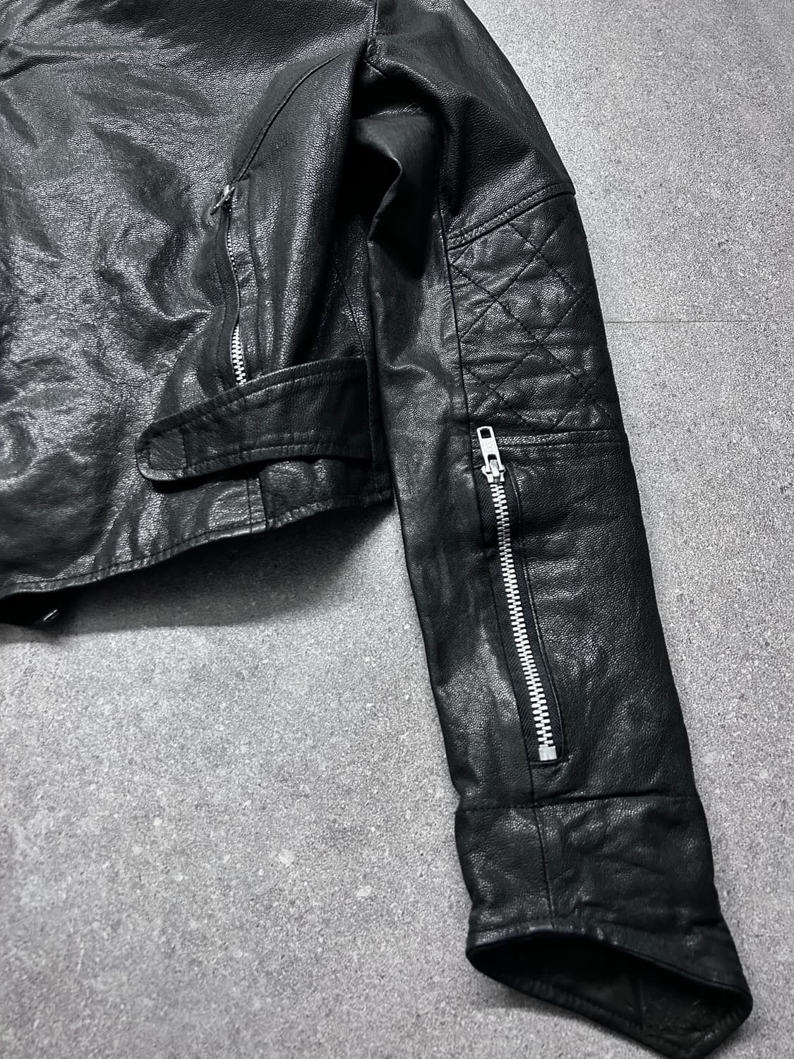 206 비대칭 사선 하이넥 램스킨 자켓 상품이미지5