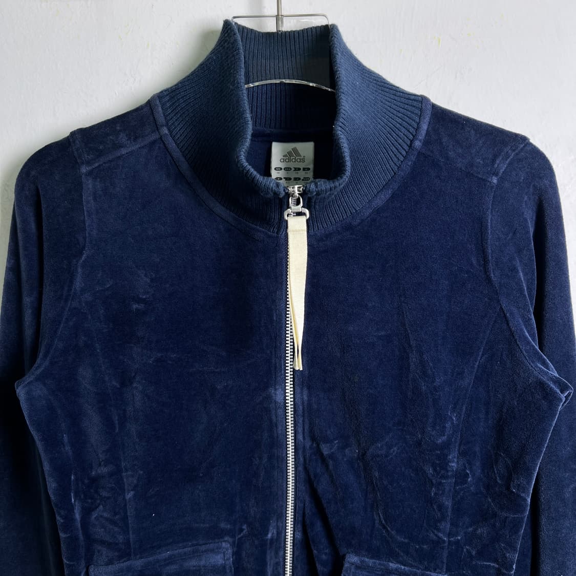 아디다스 네이비 벨벳 트랙 자켓 S 상품이미지4