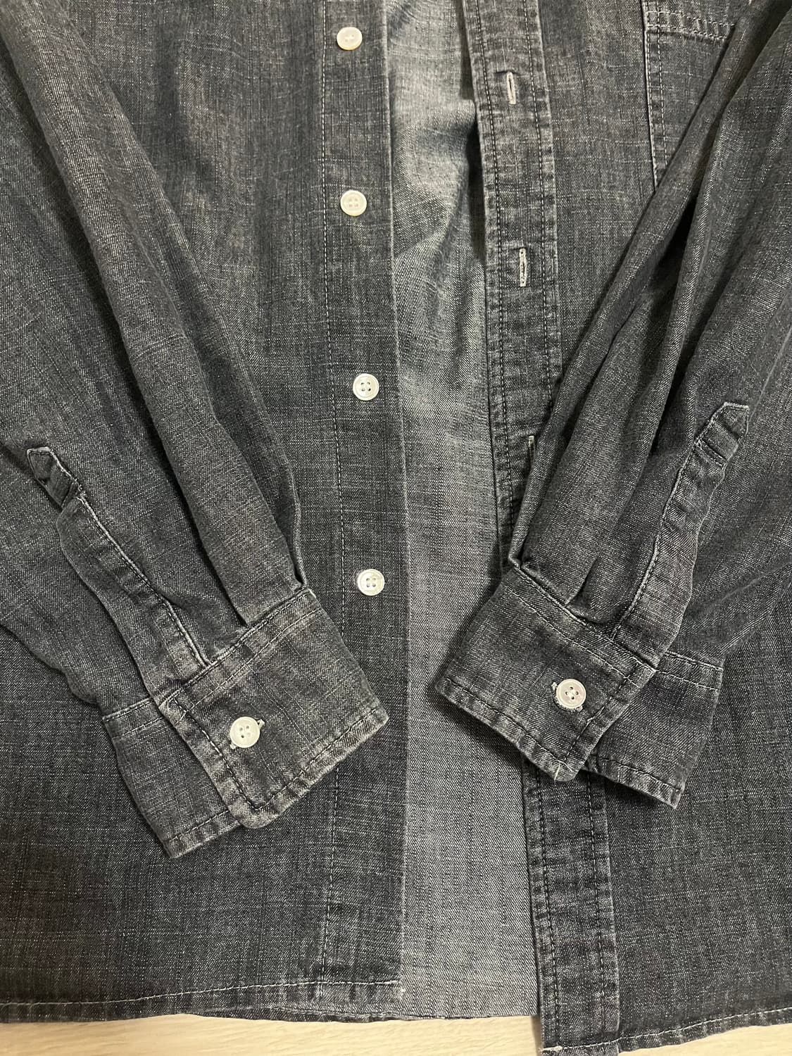 파르티멘토 오버사이즈 스톤 워싱 데님 셔츠 상품이미지5