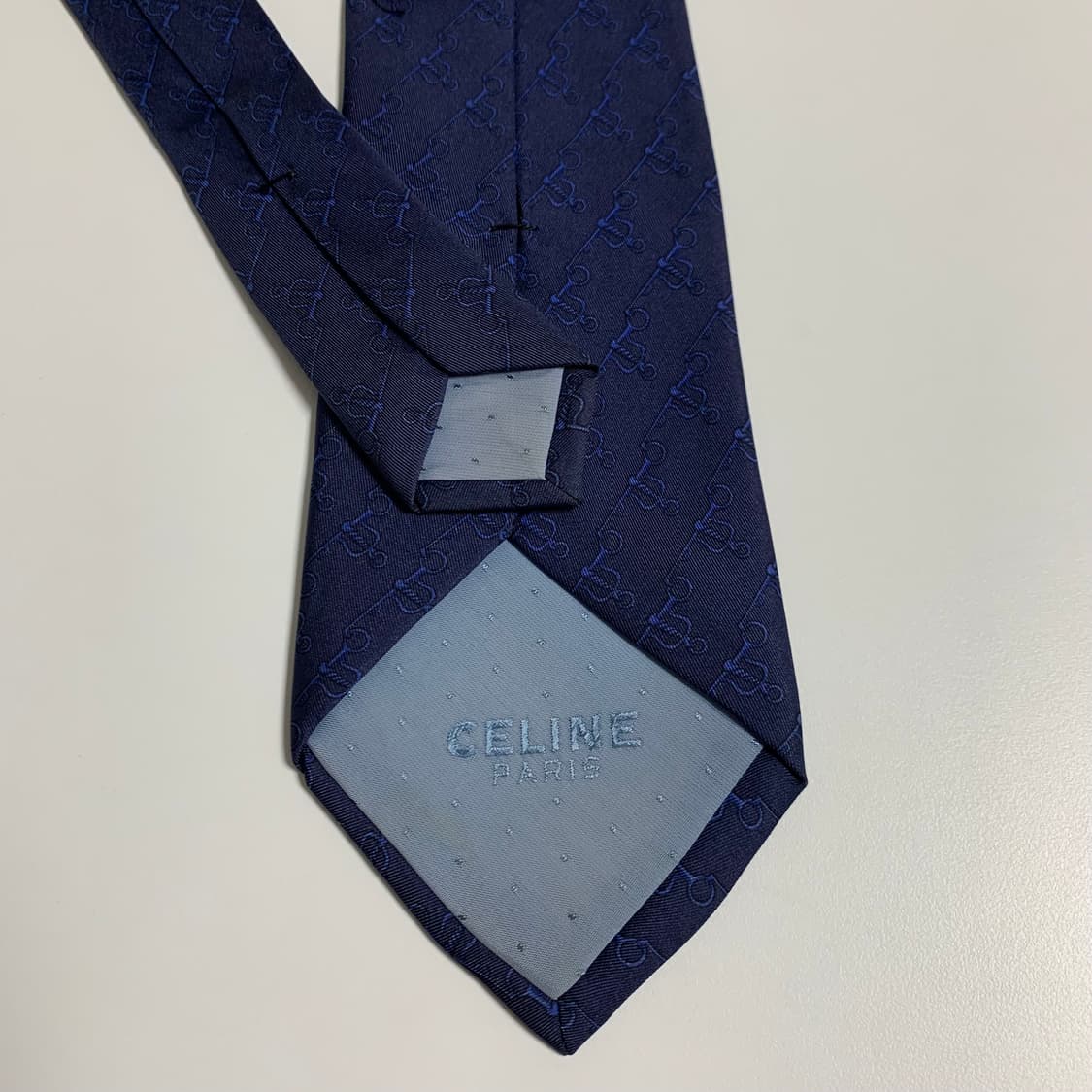 셀린느(CELINE) 기하학적패턴 100실크 명품넥타이 결혼식룩 코디 상품이미지6