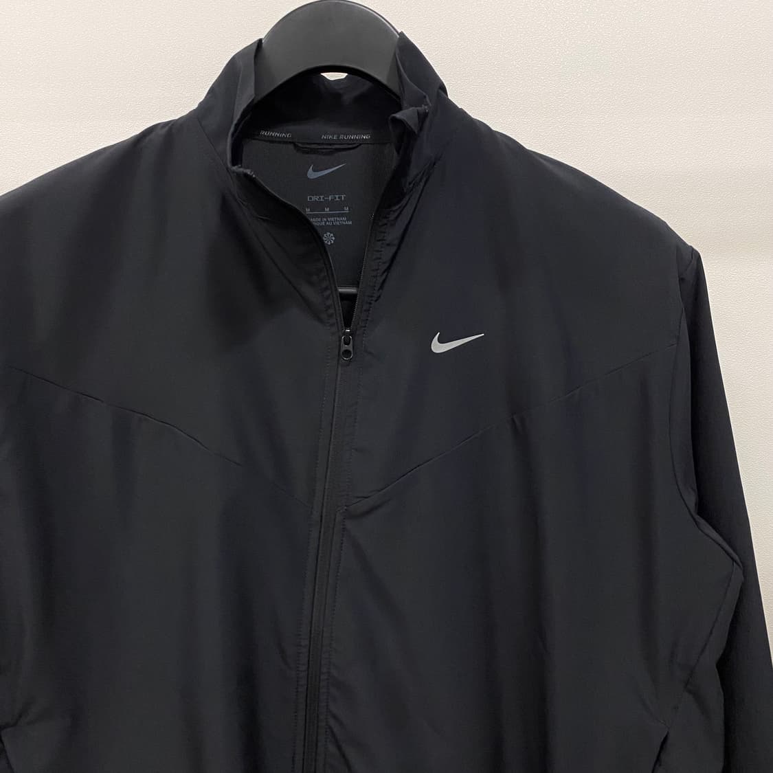 나이키 신형 우먼 러닝 우븐 자켓 상품이미지4