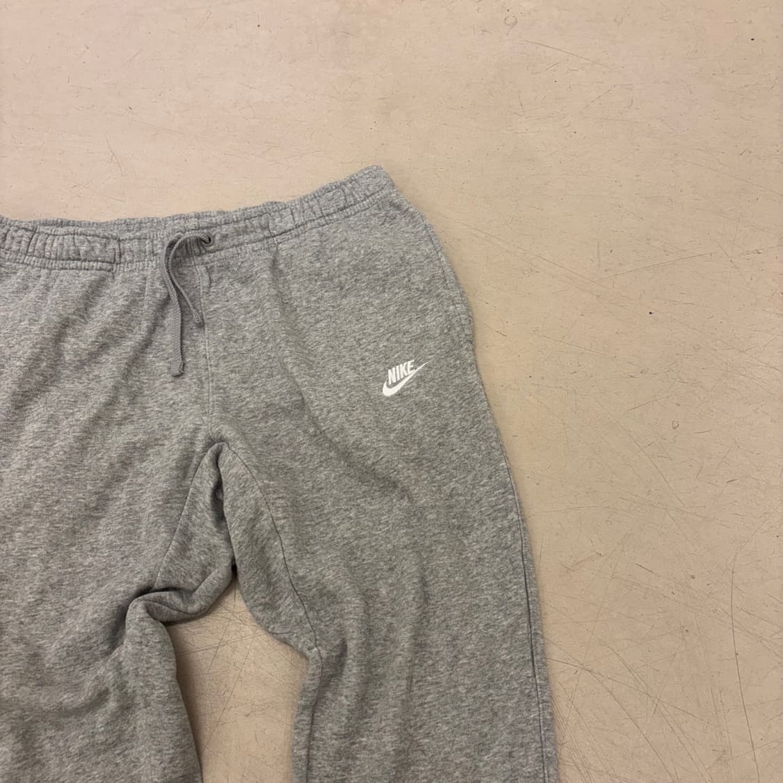 나이키 퓨추라 그레이 스웻 조거 팬츠 상품이미지2