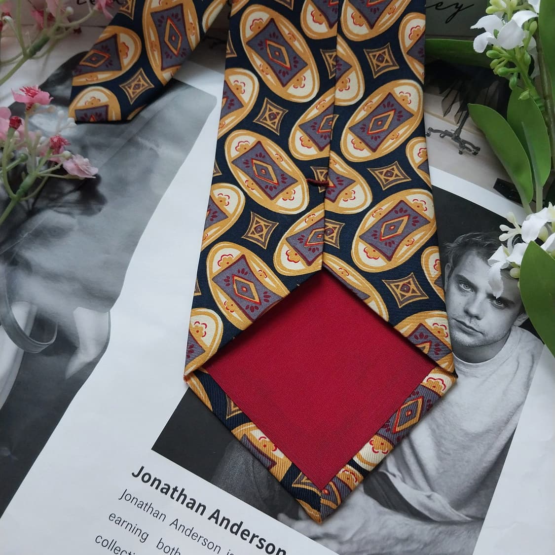 미쏘니 실크 네이비 기하 패턴 넥타이 9.7cm A+등급 K1782
 상품이미지7