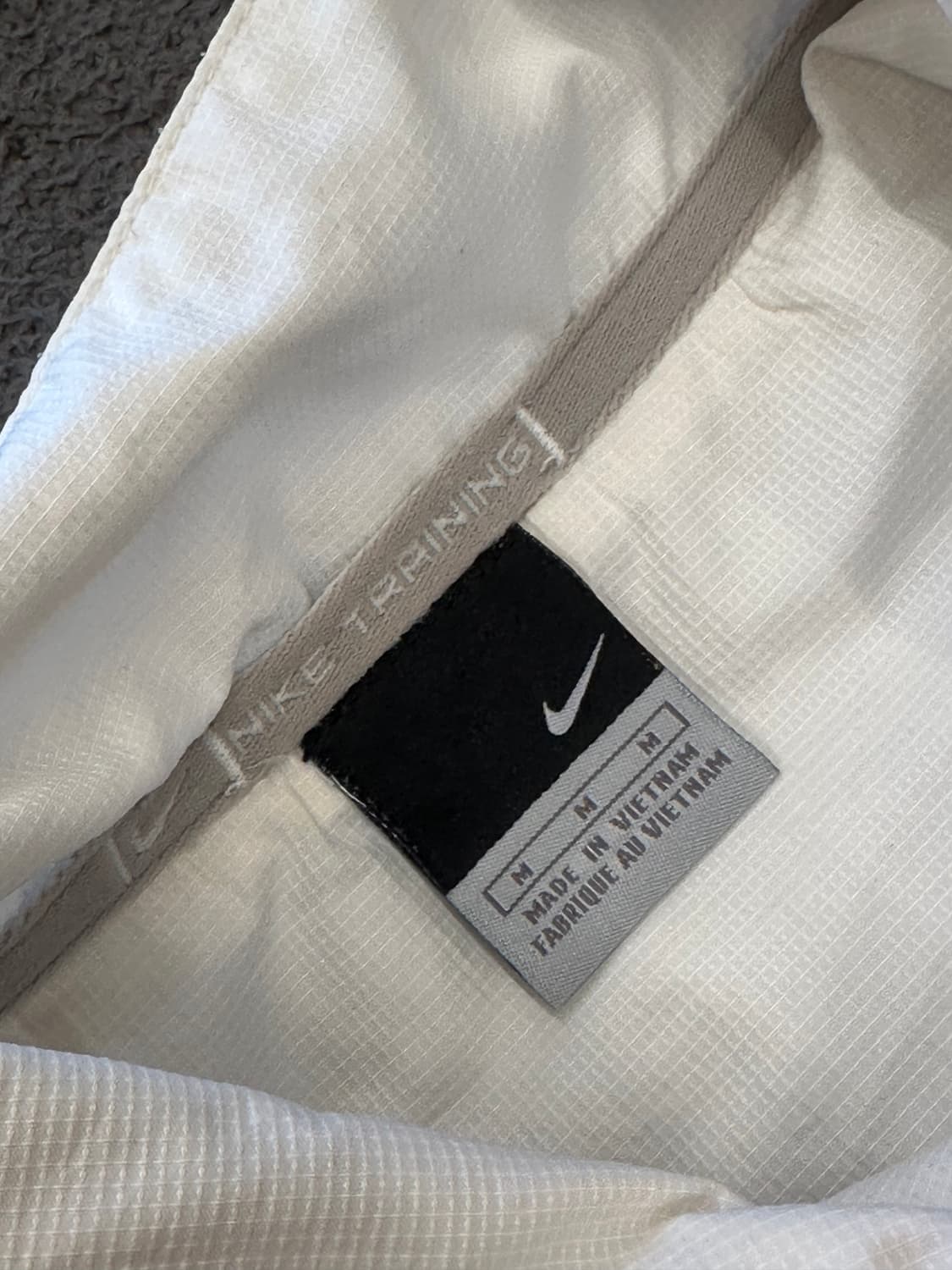 나이키 올드스쿨 바람막이 처분 대장급  상품이미지3