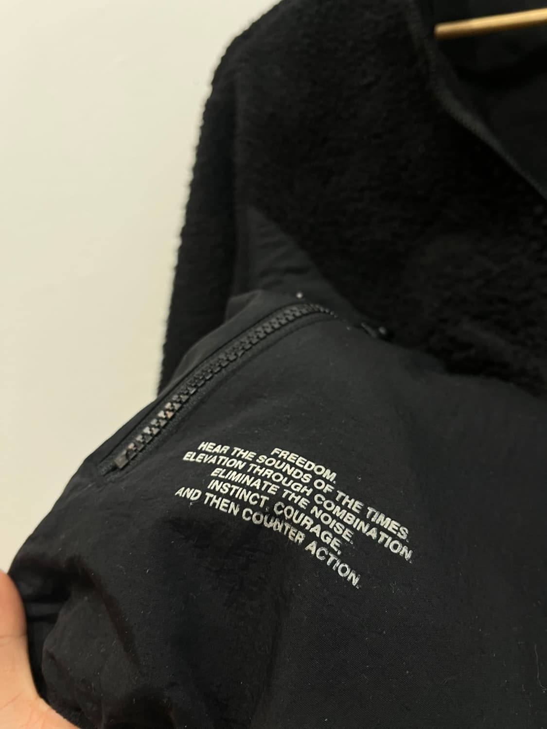 GU 언더커버 플리스 자켓 블랙 상품이미지4