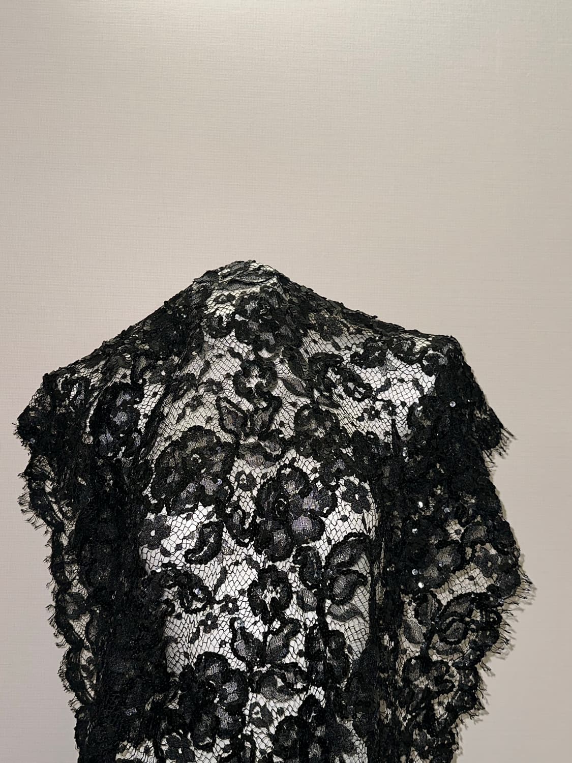 빈티지 블랙 스팽글 플라워 태슬 머플러 상품이미지8