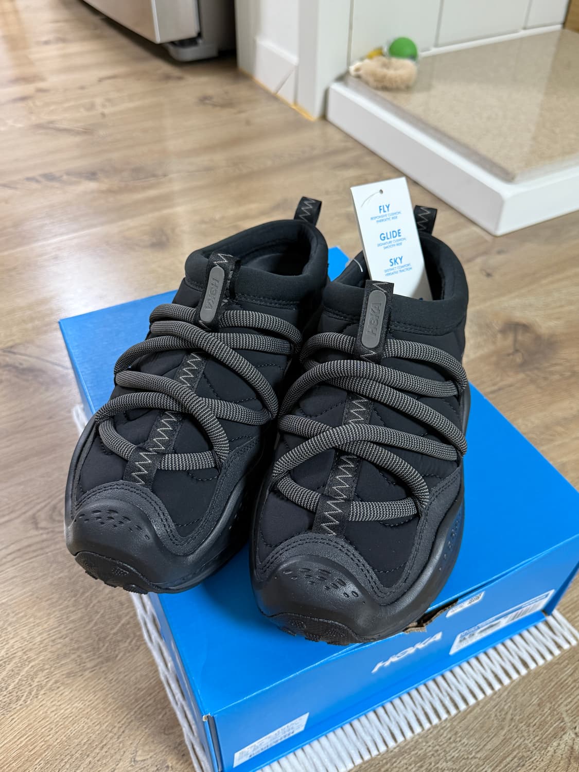 호카 오라프리모 (275)판매합니다 상품이미지1