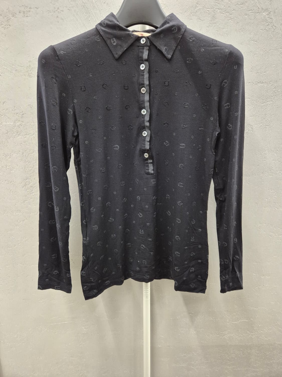 AIGNER 블랙 로고 패턴 셔츠 상품이미지2