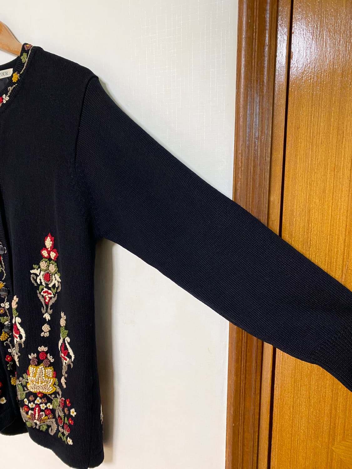Vintage Black Floral Wool Cardigan 상품이미지5