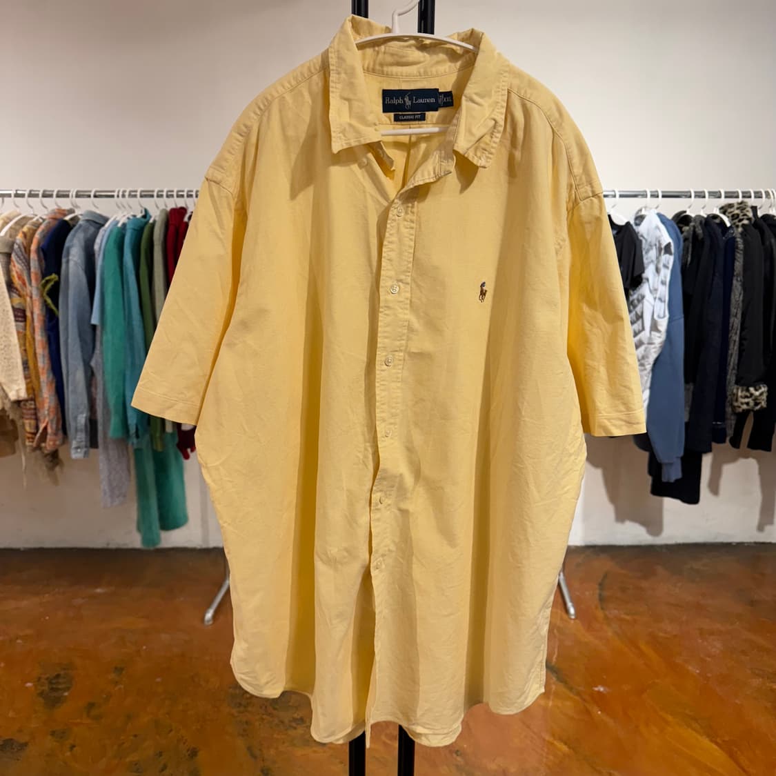 폴로 랄프로렌 클래식 핏 옐로우 반팔 셔츠 상품이미지5