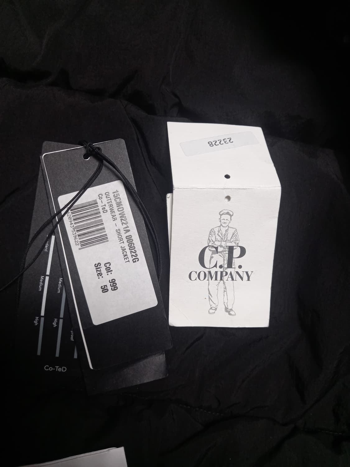 C.P컴퍼니 Co-TeD 블랙다운자켓  50(100) 상품이미지8