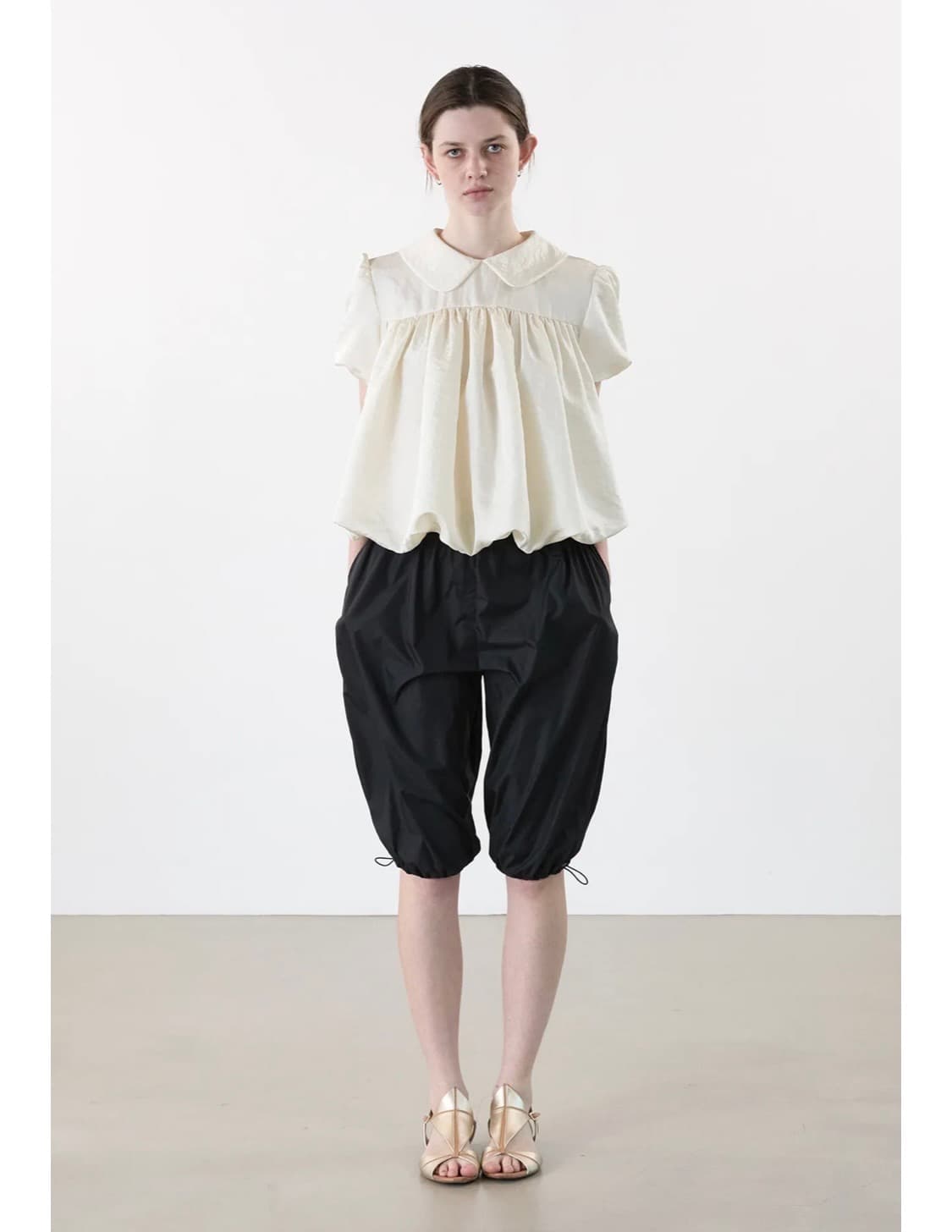 코스모스 BALLOON CROPPED BLOUSE (IVORY) 상품이미지4