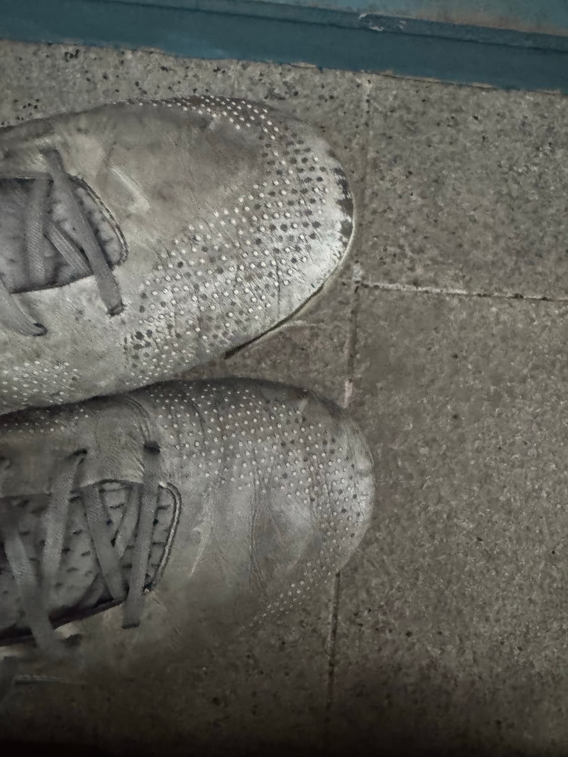 나이키 티엠포 축구화 상품이미지2